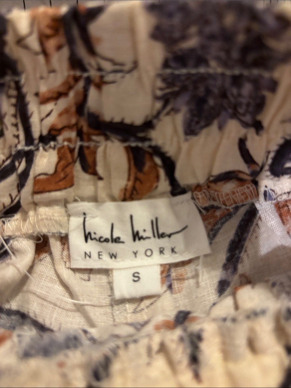 Nicole Miller Cream Wide-Leg Pants with Purple and Brown Floral Pattern - Picture 6 of 7
